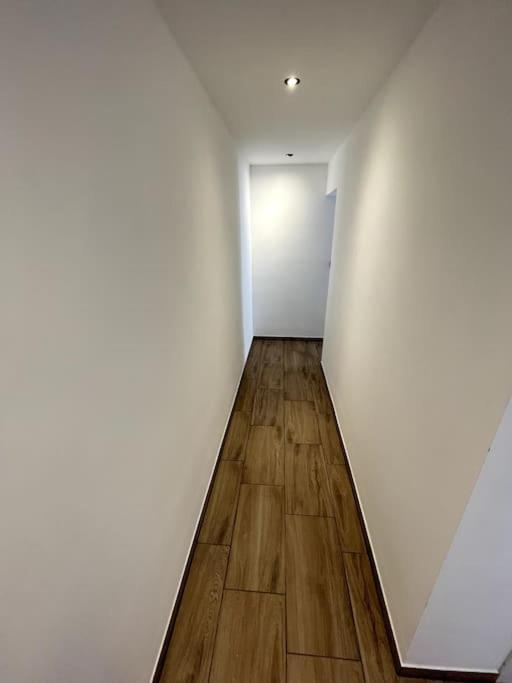 Comfortable Apartment *